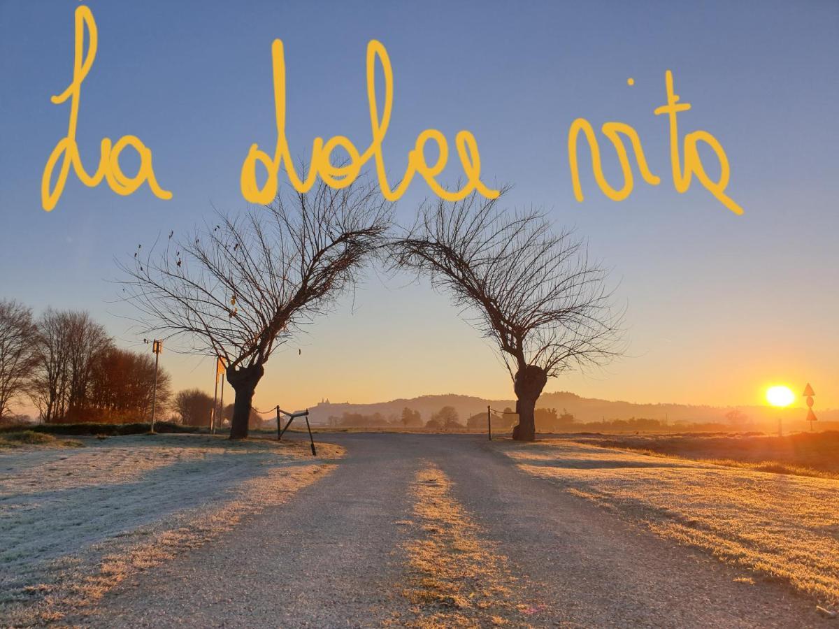 La Dolce Vita Castelfidardo Bagian luar foto